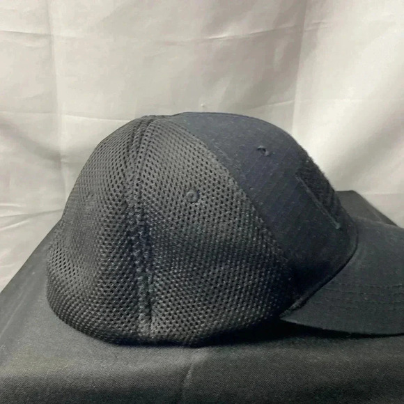 HIGHLAND TACTICAL MENS ONE SIZE FITS MOST BLACK AMERICAN FLAG PATCH ON FRONT - Picture 4 of 8